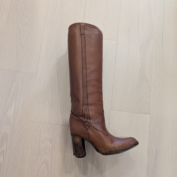 Vintage Brown Heeled Boots - Picture 3 of 11